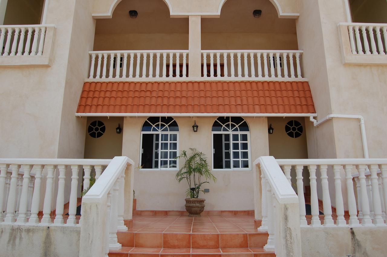 Serenity Sands Corozal Exterior photo
