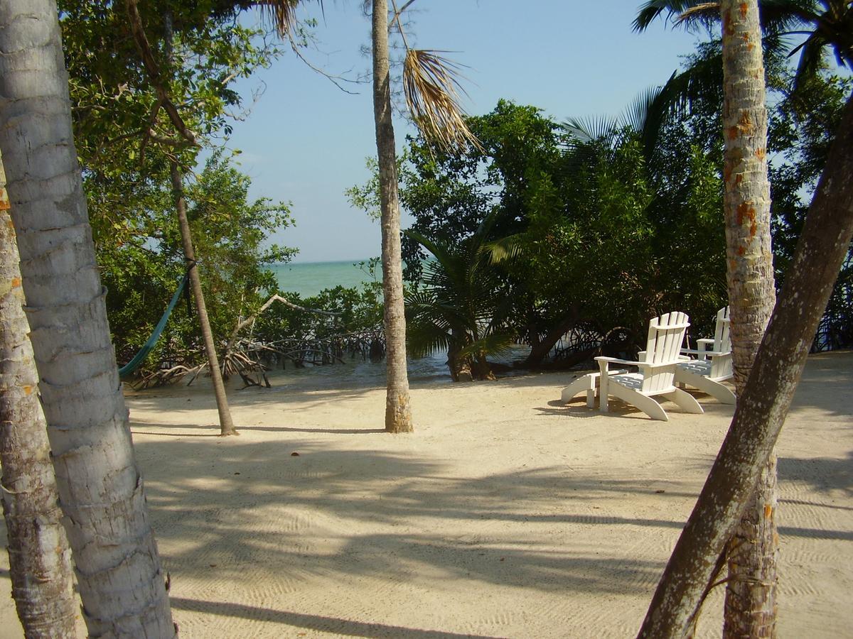 Serenity Sands Corozal Exterior photo